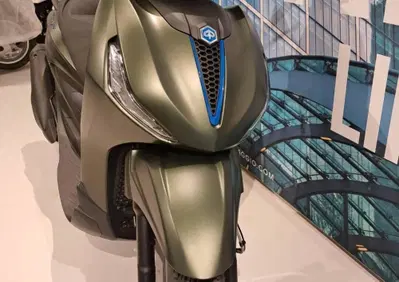 Piaggio Beverly 400 S (2025 - 26) - Annuncio 10125690