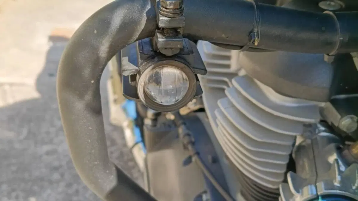 Royal Enfield Super Meteor 650 (2023 - 26)  (5)