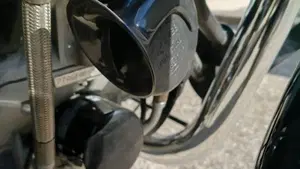Royal Enfield Super Meteor 650 (2023 - 26)  (6)
