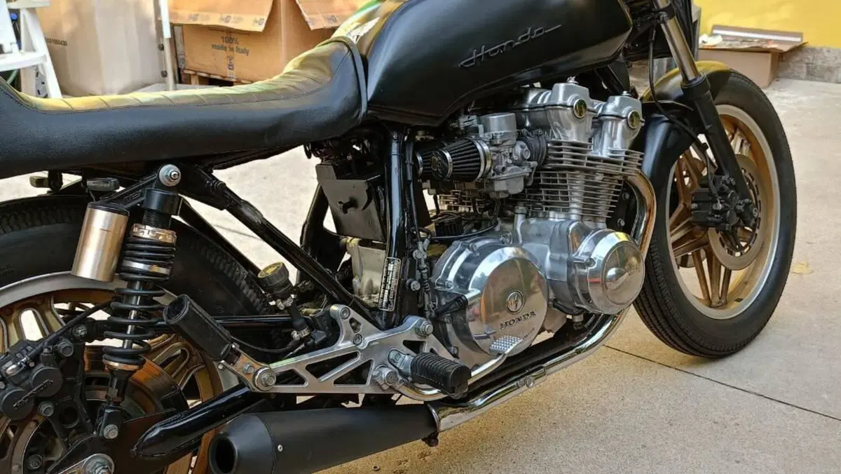 Honda CB 750 (1980 - 84) FD-KZ-CD  (4)