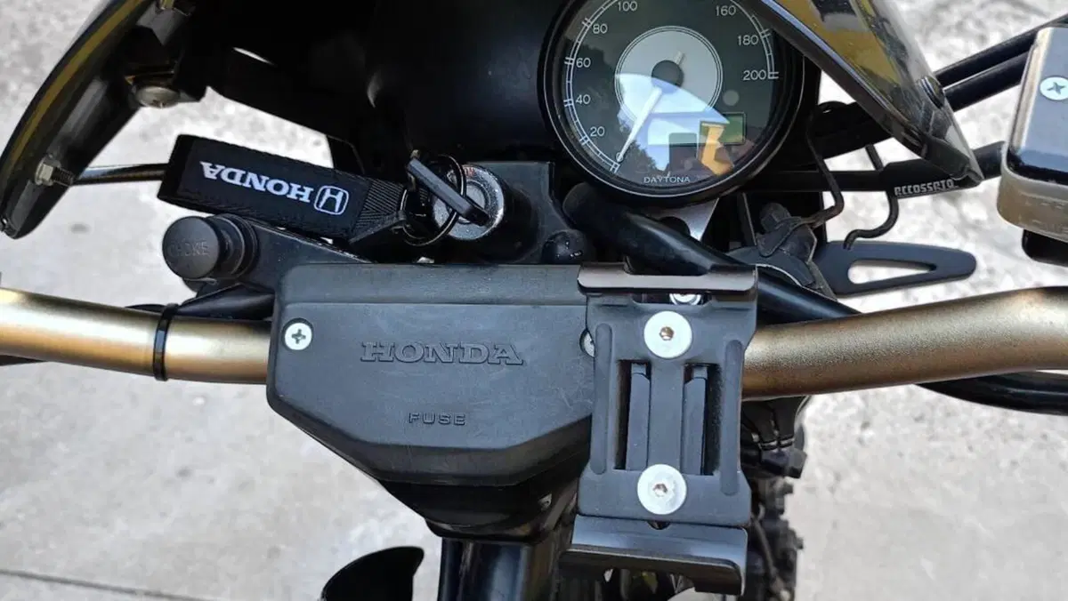 Honda CB 750 (1980 - 84) FD-KZ-CD  (10)