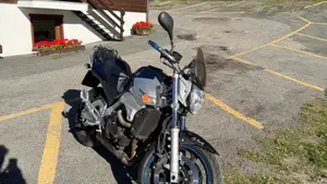 Suzuki GSR 600 (2006 - 11)  (4)