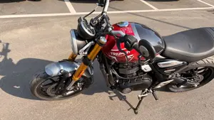 Triumph Speed 400 (2024 - 26)  (3)