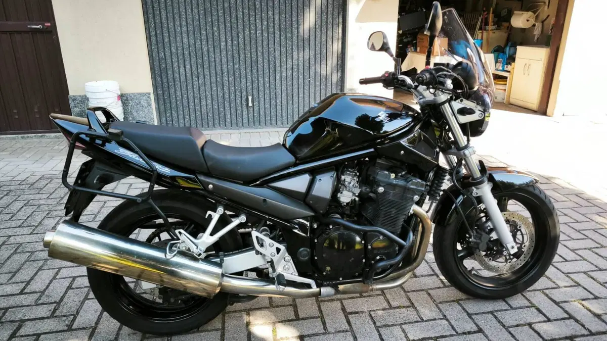 Suzuki GSF 650 Bandit (2005 - 06)  (2)