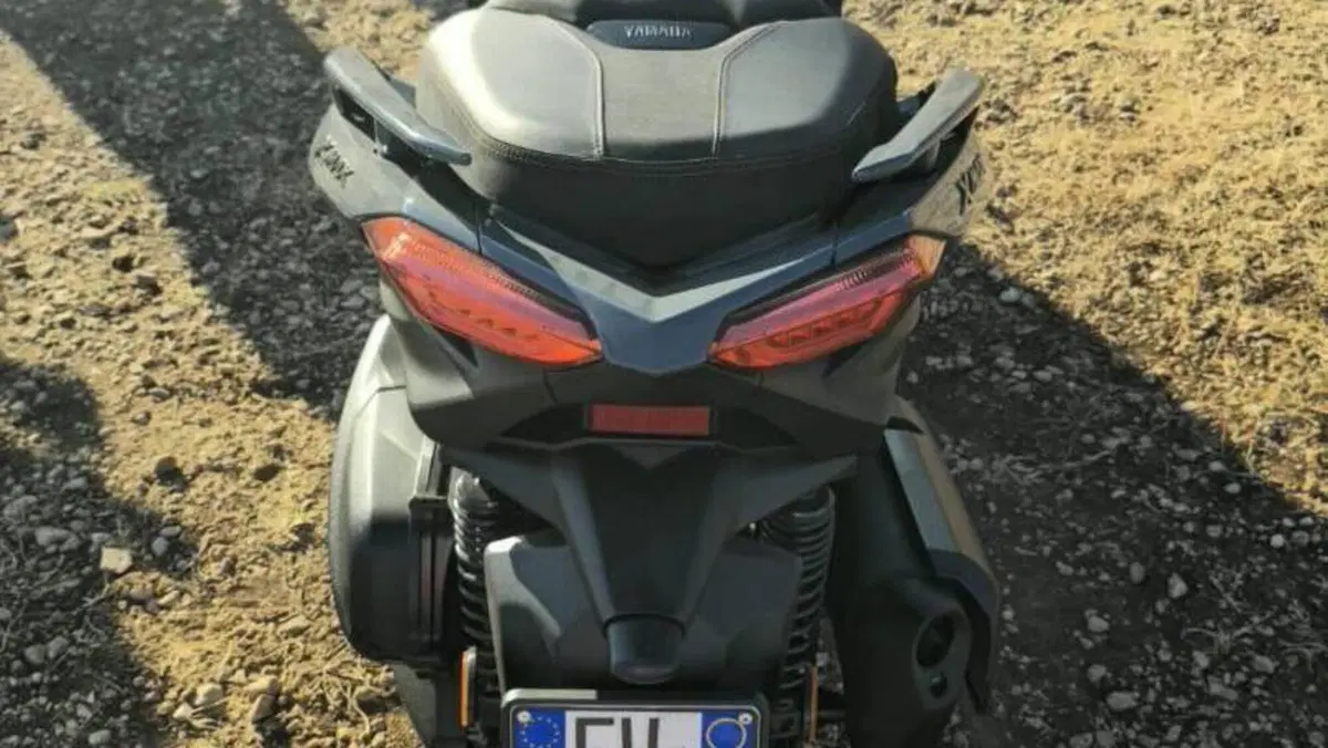 Yamaha X-Max 300 Tech Max (2021 - 24)  (5)