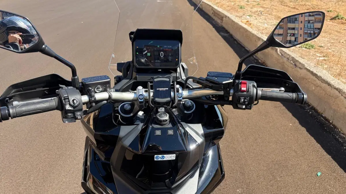 Honda X-ADV 750 Travel (2025 - 26)  (6)