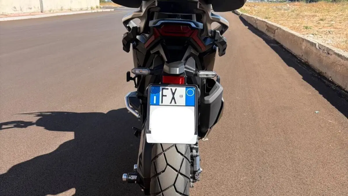 Honda X-ADV 750 Travel (2025 - 26)  (8)