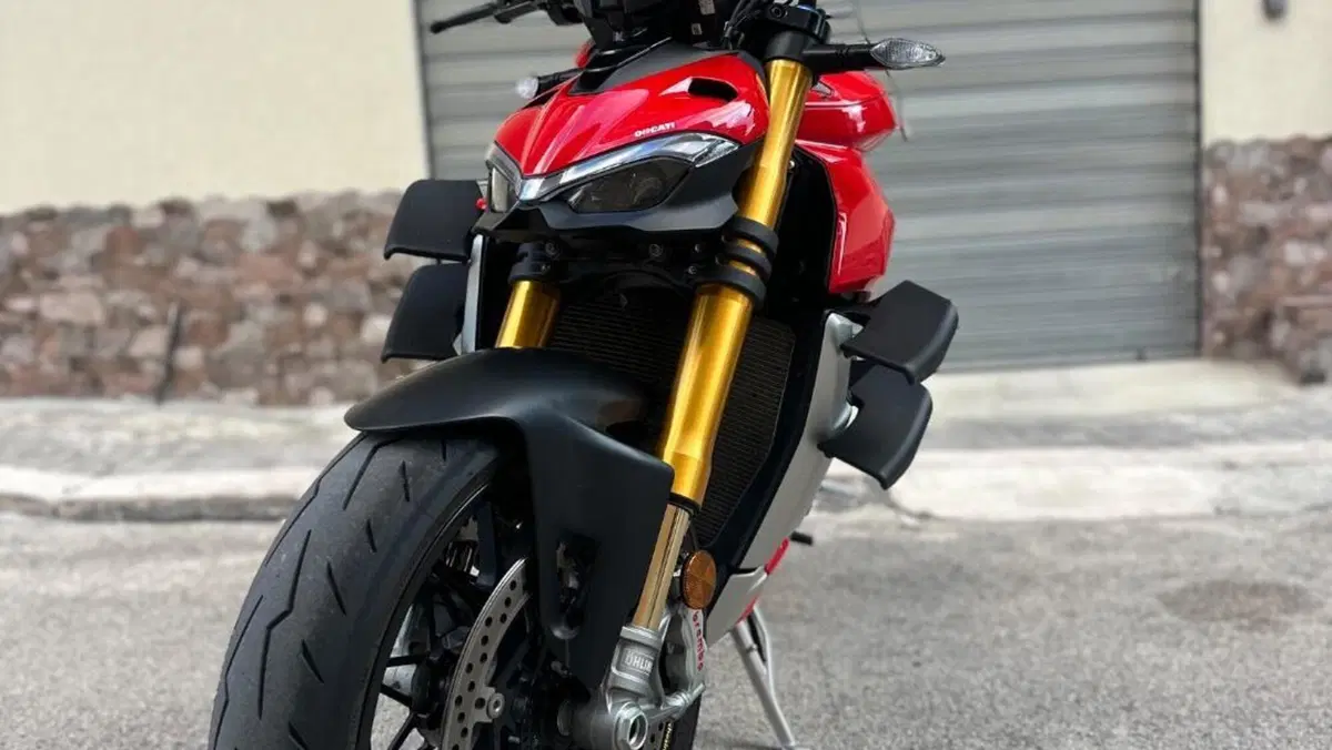 Ducati Streetfighter V4 1100 S (2021 - 22)  (5)