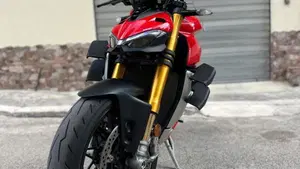 Ducati Streetfighter V4 1100 S (2021 - 22)  (5)