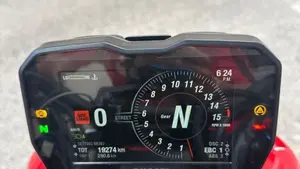 Ducati Streetfighter V4 1100 S (2021 - 22)  (6)