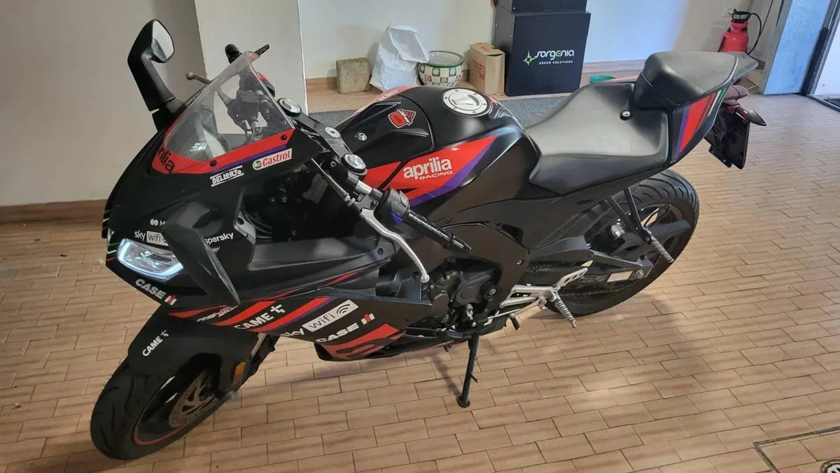 Aprilia RS 125 GP Replica (2021 - 24)  (2)