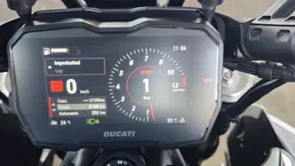 Ducati Diavel V4 (2023 - 26)
