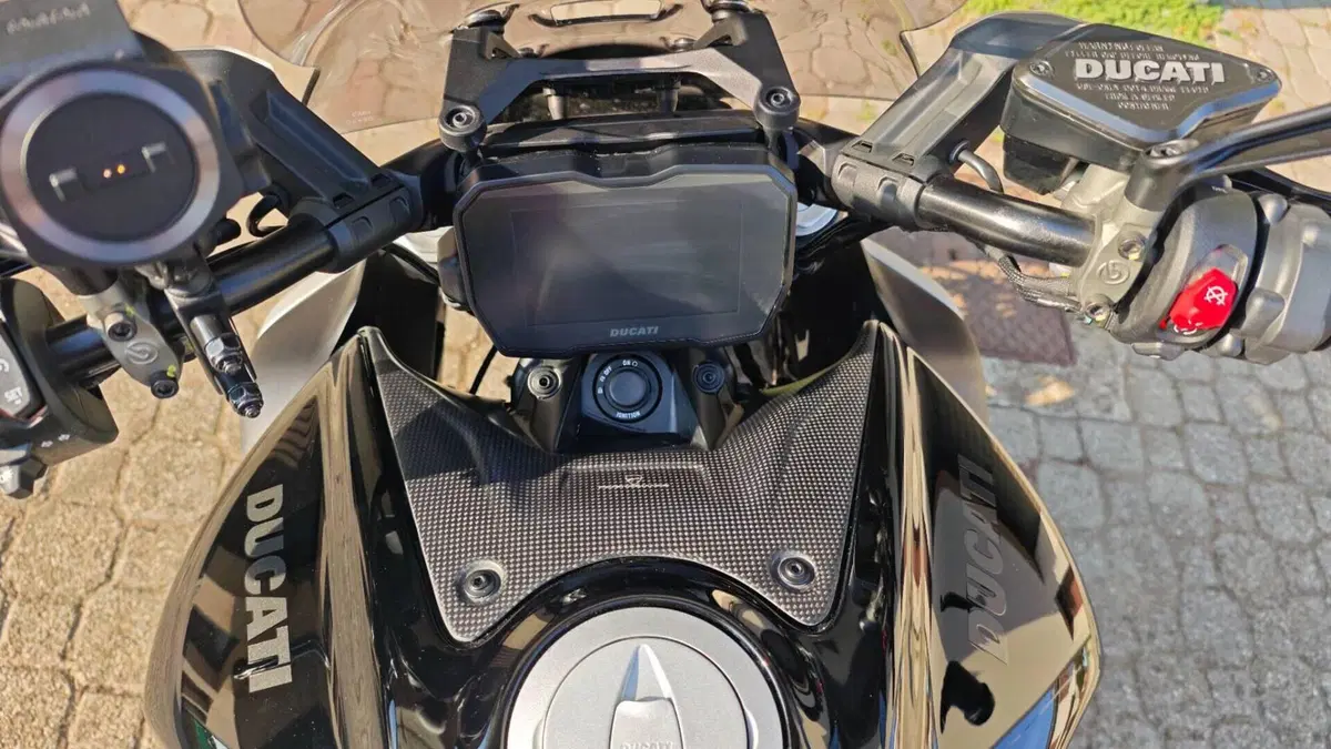 Ducati Diavel V4 (2023 - 26)  (6)
