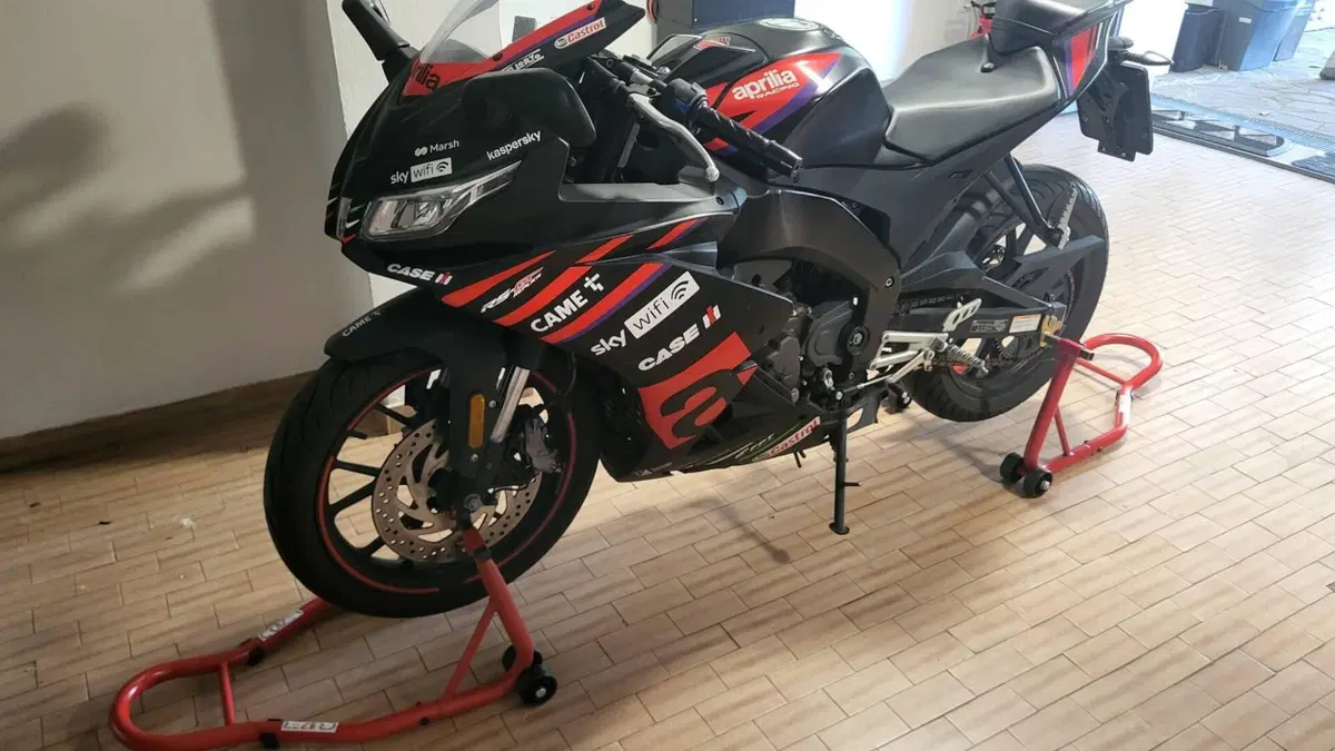 Aprilia RS 125 GP Replica (2021 - 24)  (3)