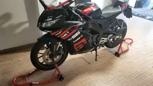 Aprilia RS 125 GP Replica (2021 - 24)  (3)
