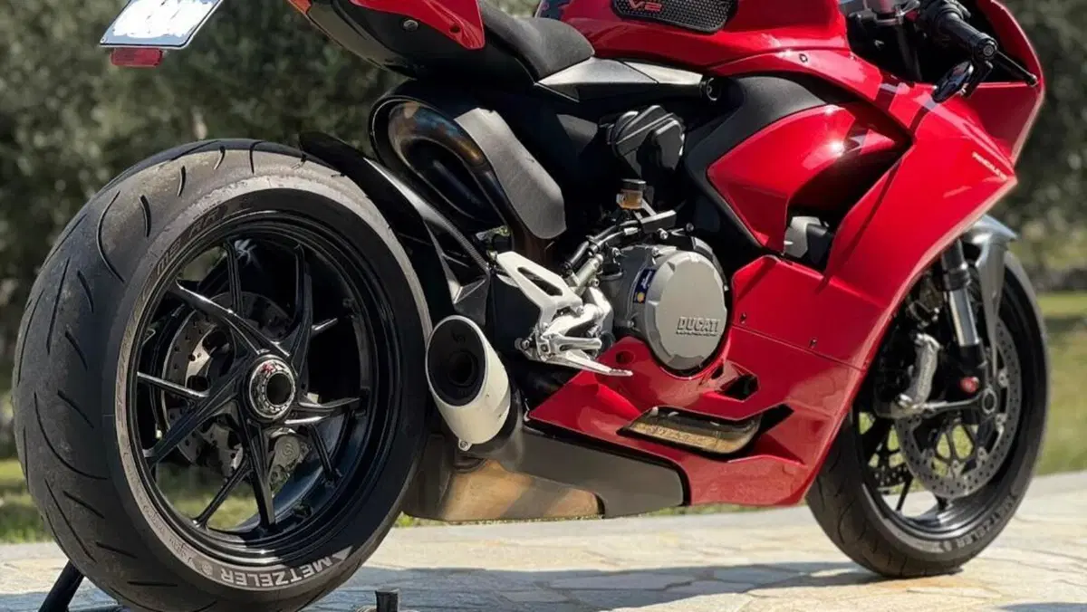 Ducati Panigale V2 955 (2020)  (5)