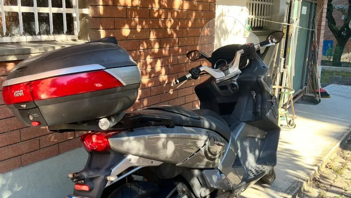 Gilera GP 800  (4)