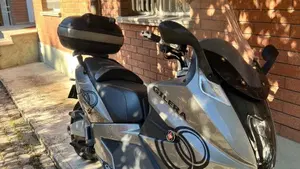 Gilera GP 800  (5)