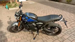 Triumph Speed 400 (2024 - 26)  (2)