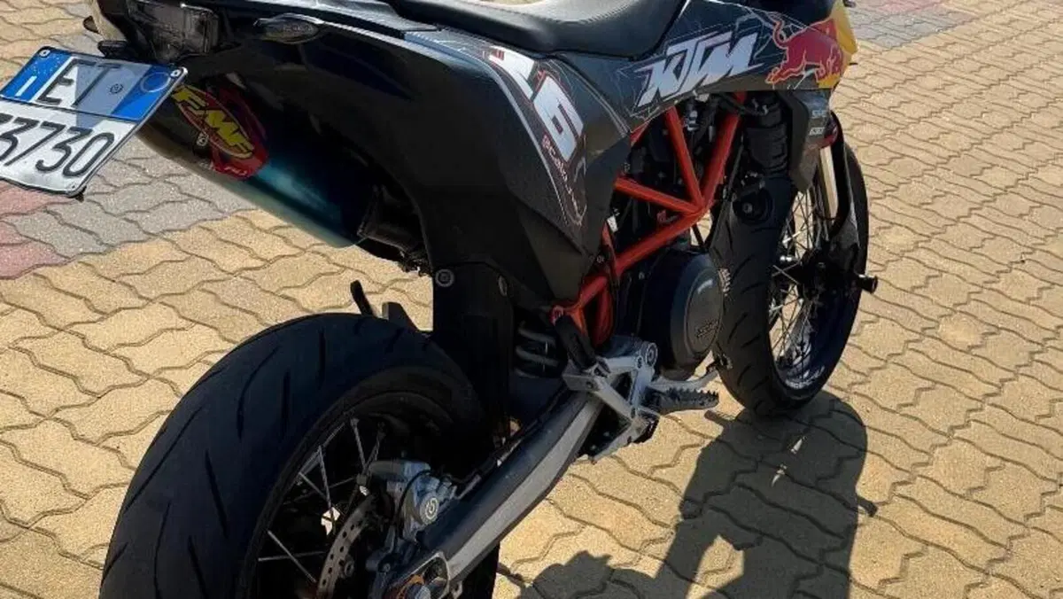 KTM 690 SMC R (2019 - 20)  (4)