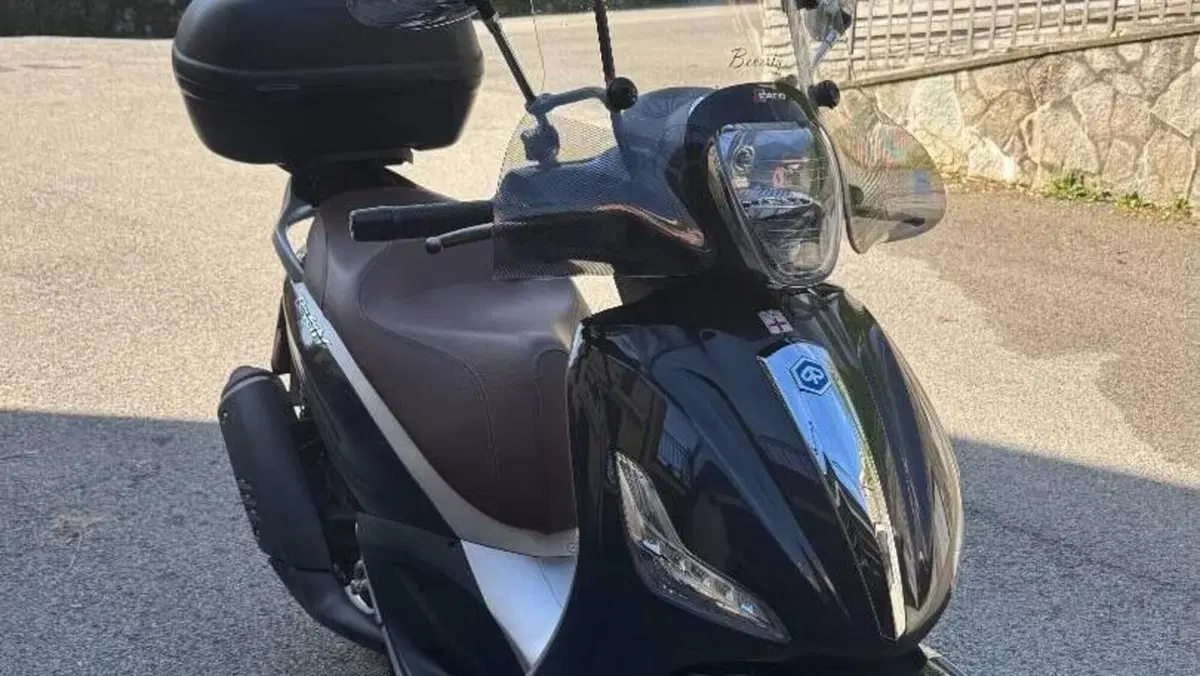 Piaggio Beverly 300 ABS-ASR (2021 - 25)  (6)