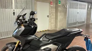 Honda X-ADV 750 DCT (2021 - 24)  (3)