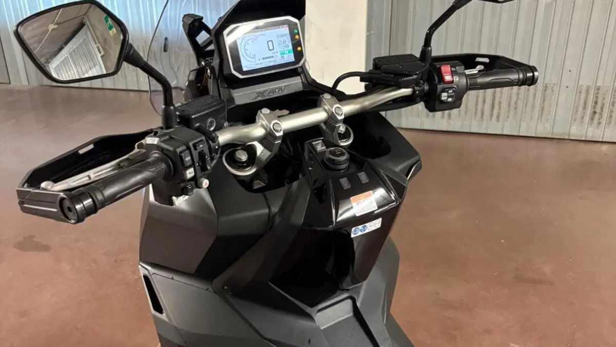 Honda X-ADV 750 DCT (2021 - 24)  (5)