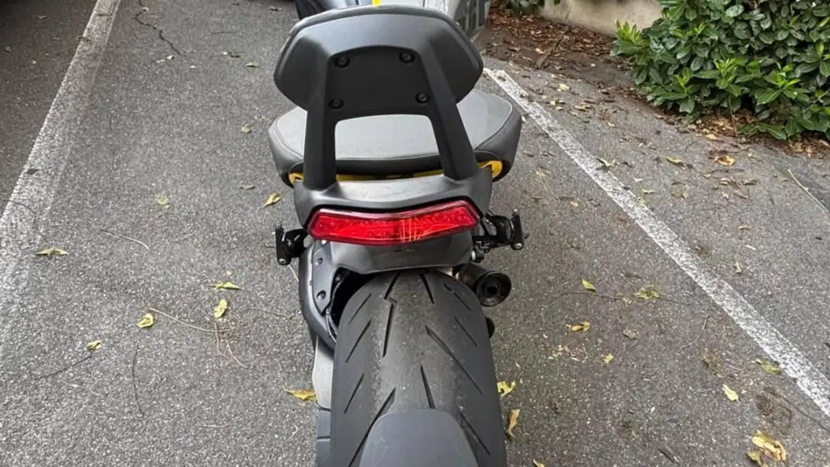Ducati Diavel 1260 S (2021 - 22)  (3)