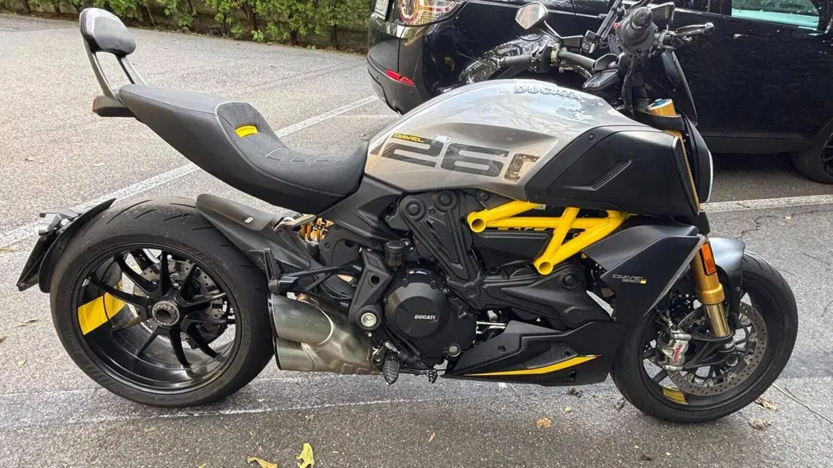 Ducati Diavel 1260 S (2021 - 22) 