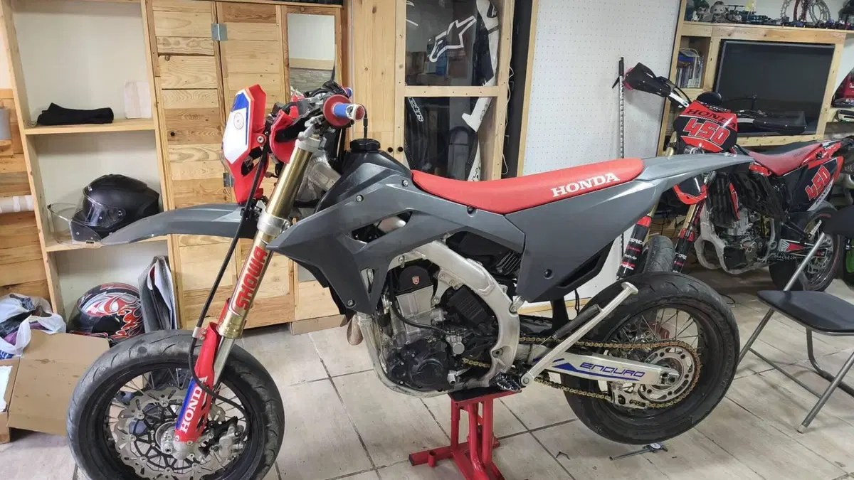 Honda CRF 450RX Supermoto (2023 - 24)  (2)