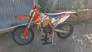 KTM 250 EXC E (2015) 