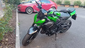 Kawasaki Z 900 (2025 - 26)  (4)