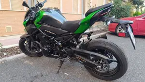 Kawasaki Z 900 (2025 - 26)  (5)