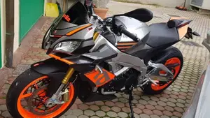 Aprilia Tuono V4 RR (2015 - 17) 