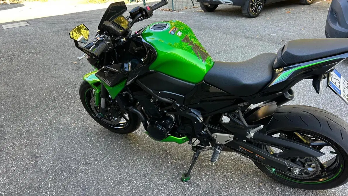 Kawasaki Z 900 (2020)  (2)
