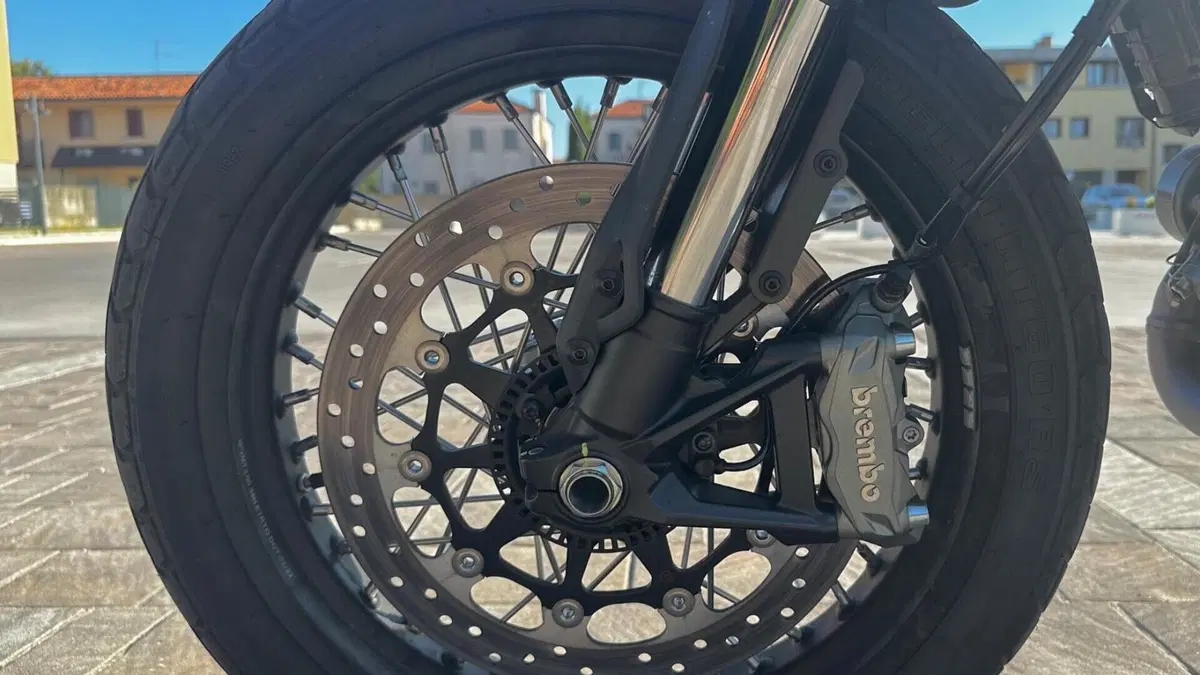 Ducati Scrambler 800 Night Shift (2021 - 22)  (6)