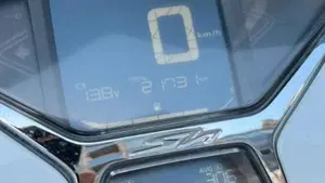 Honda SH 150i (2020 - 23)  (4)