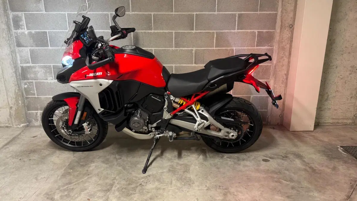 Ducati Multistrada V4 (2021 - 24)  (2)