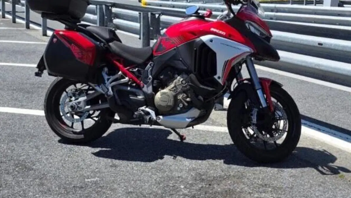 Ducati Multistrada V4 (2021 - 24)  (3)