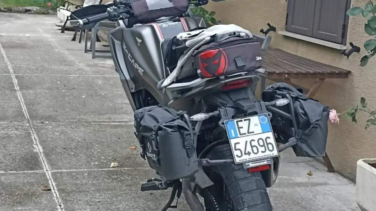 Moto Morini X-Cape 650 (2021 - 26)  (3)
