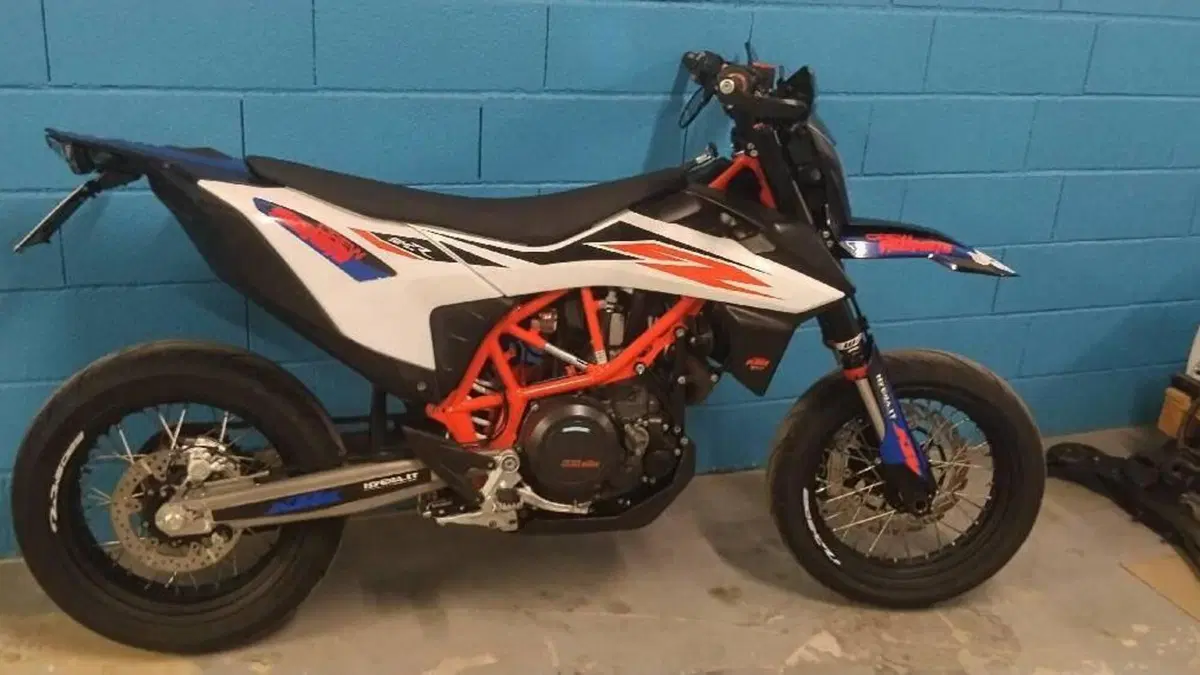 KTM 690 SMC R (2019 - 20)  (7)