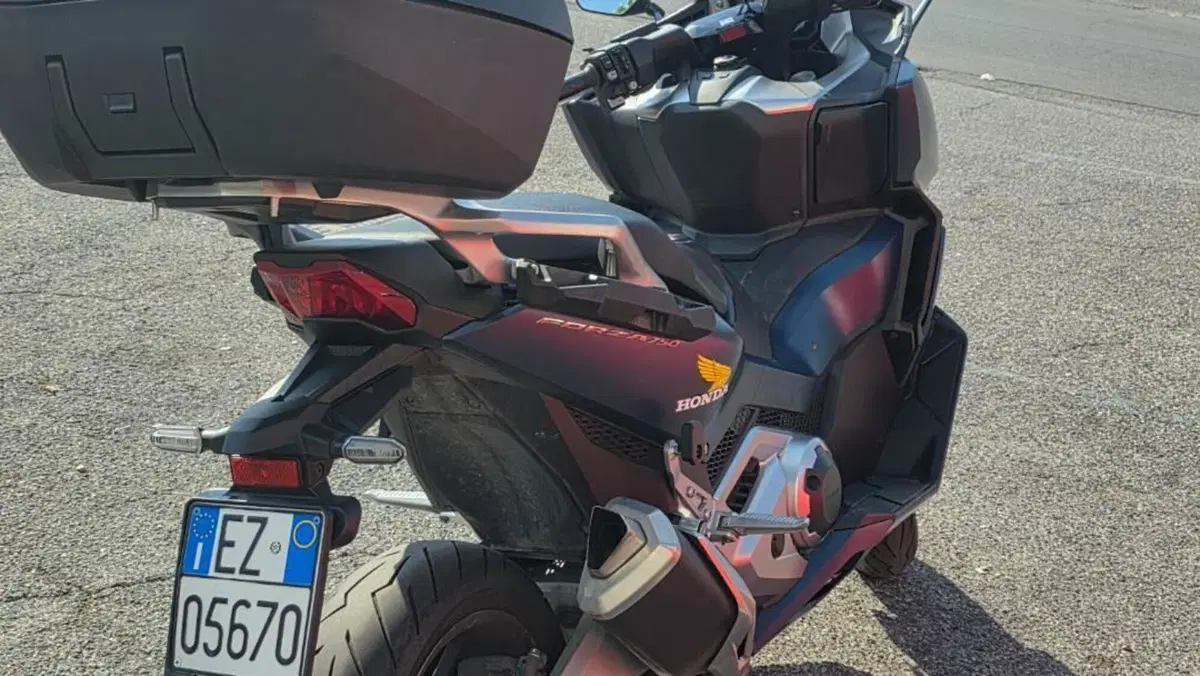 Honda Forza 750 DCT Travel (2021 - 24)  (3)