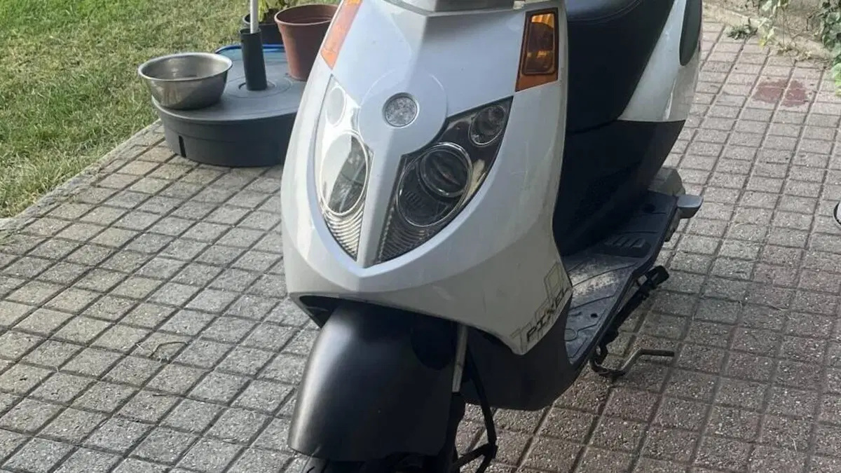 Keeway Motor Pixel 50  (2)