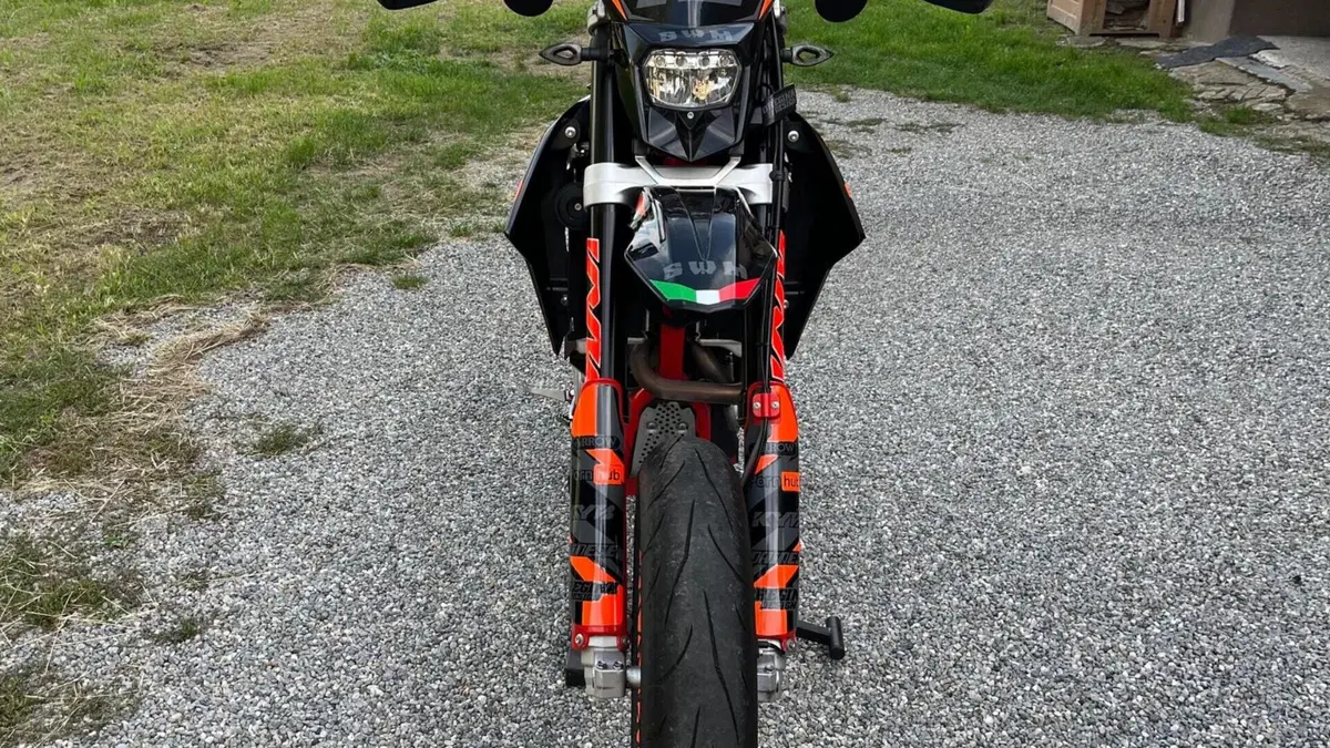 Swm SM 500 R (2017 - 20)  (2)