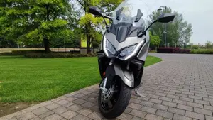 Kymco AK 550 Premium (2023 - 25) 