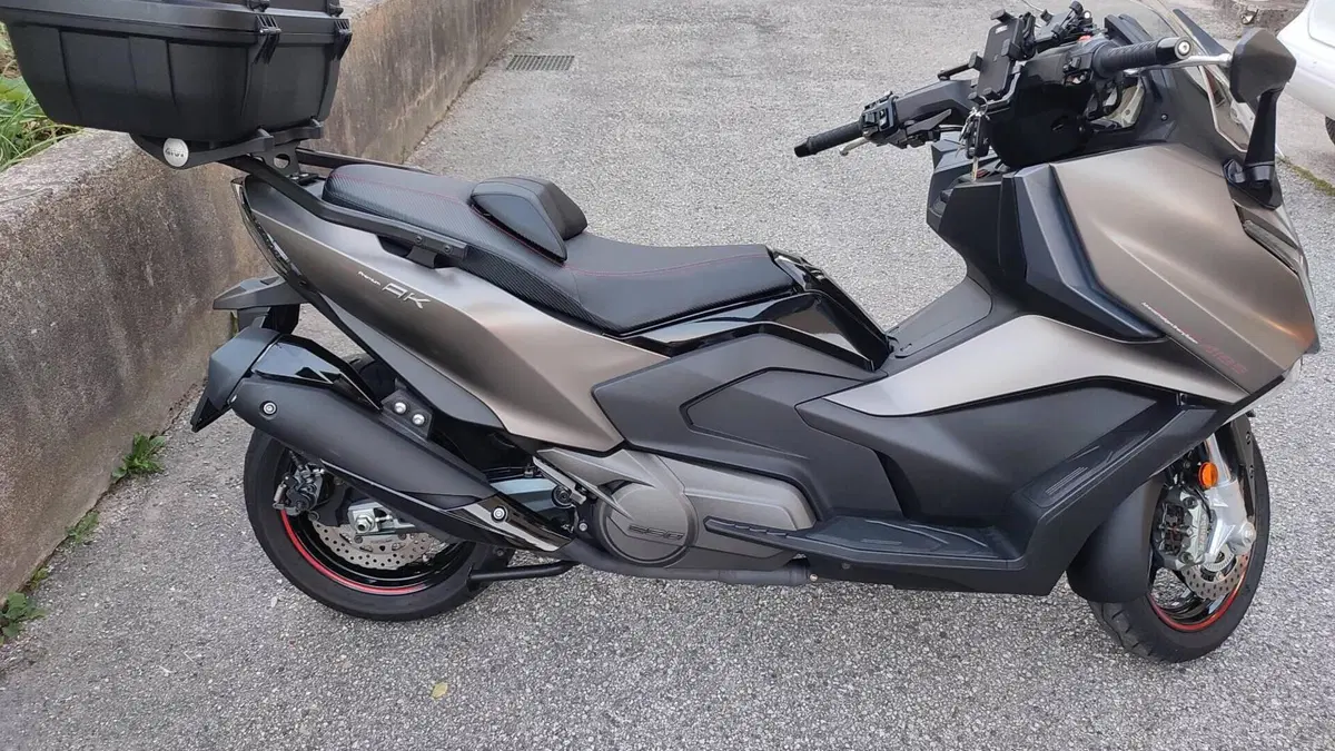 Kymco AK 550 Premium (2023 - 25)  (8)