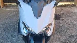 Yamaha T-Max 560 (2020 - 21)  (3)