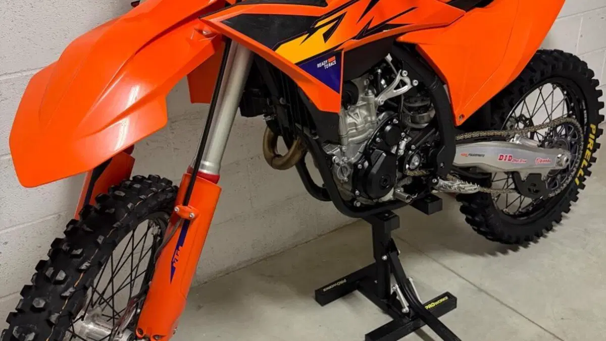 KTM 250 SX-F (2026)  (2)