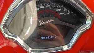 Vespa GTS 300 Super (2023 - 24)  (10)