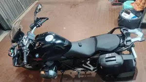Bmw R 1250 R (2021 - 25)  (3)